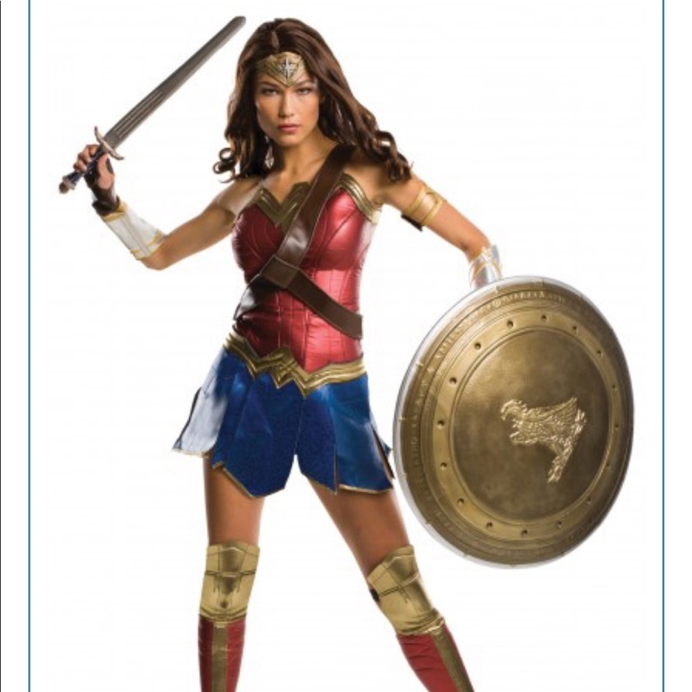 Adult Wonder Woman Costume NWT